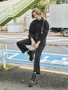 フロントボタンストレートパンツ