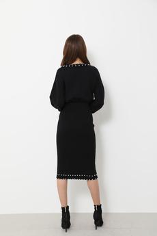 many F pearl knit OP