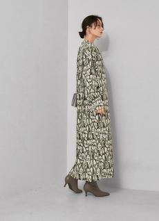 【LUXE】ペイントアート柄ギャザーワンピース 【LUXE】ペイントアート柄ギャザーワンピース