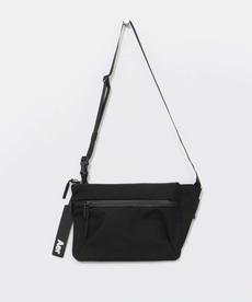 Aer　SLING POUCH