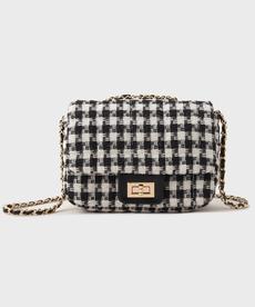 【2WAY】スクエアキルティングチェーンショルダーバッグ