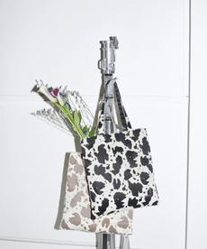 eill×PAGEBOYカウガラトートバッグ