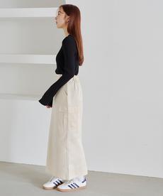 □
カーゴポケットIラインスカート
